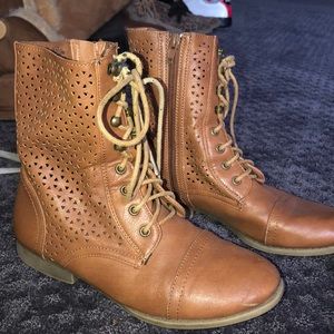 Leather combat boots